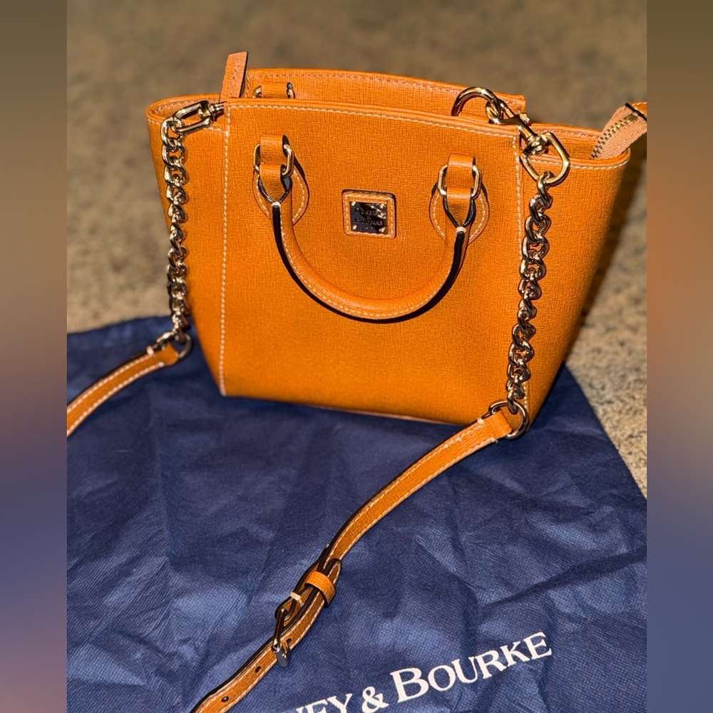 Dooney & Bourke Fanny Crossbody